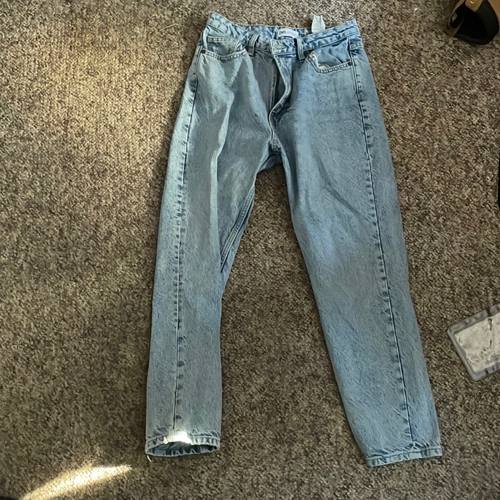 Zara jeans size 8